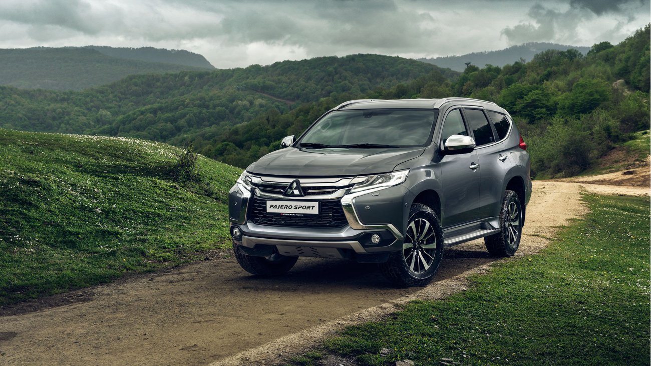 /img/cars/1637052712-exterior_mitsubishi_Pajero_Sport_3.jpg